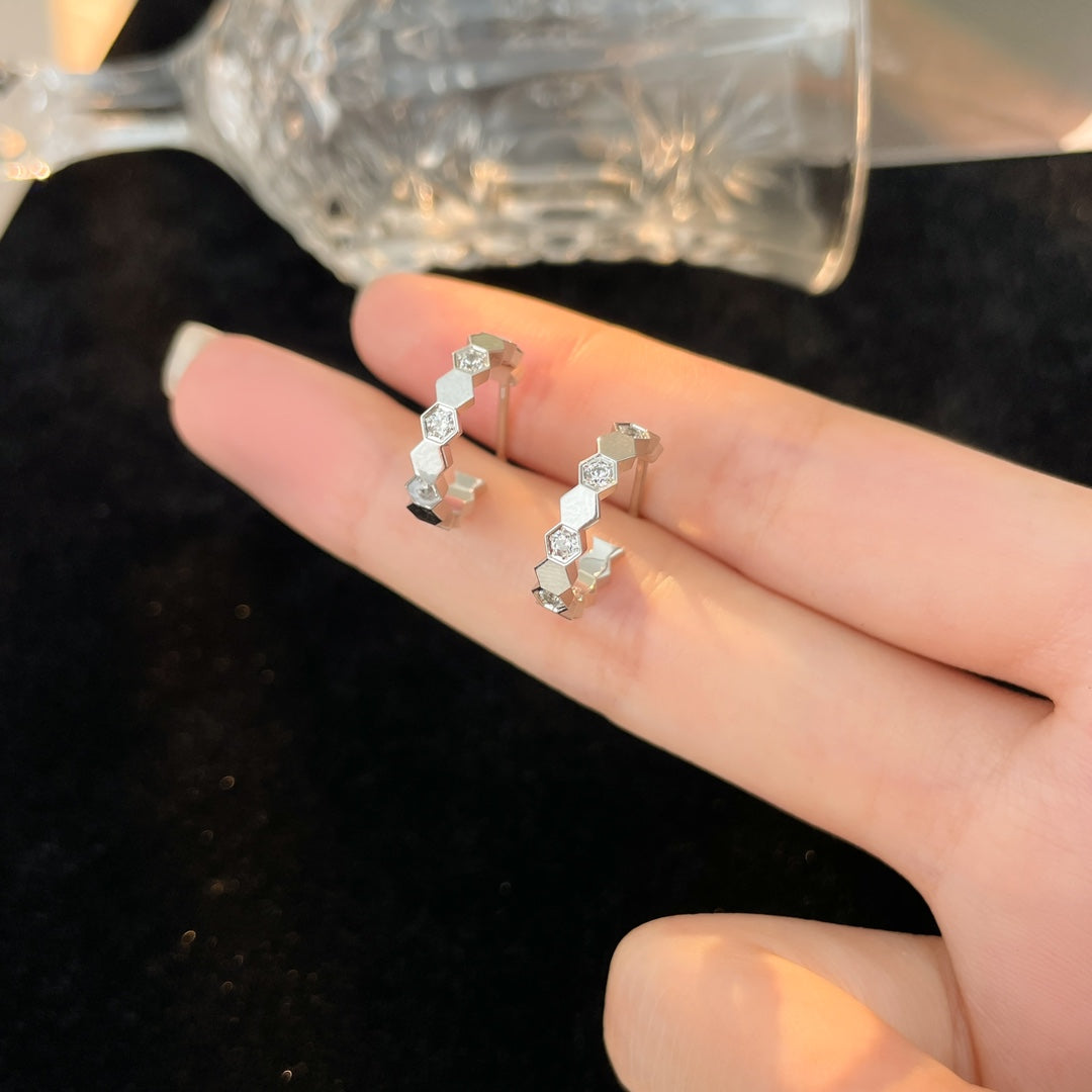 Chaumet Bee Love Cubic Zirconia Hoop Earrings