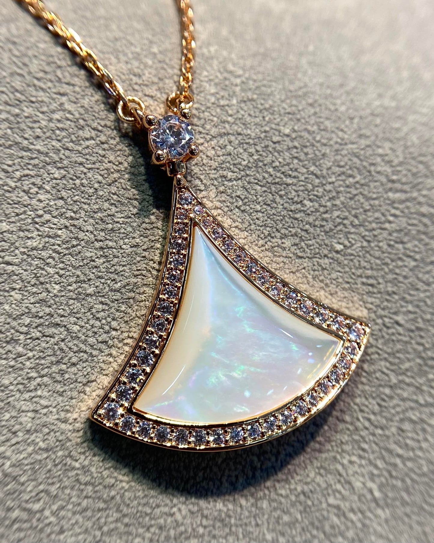 Bvlgari Dream MOP Cubic Zirconia Paved Pink Gold Necklace