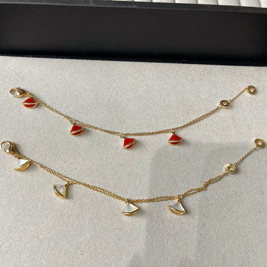 Bvlgari 4 Motif Gold Diva Dream Bracelet
