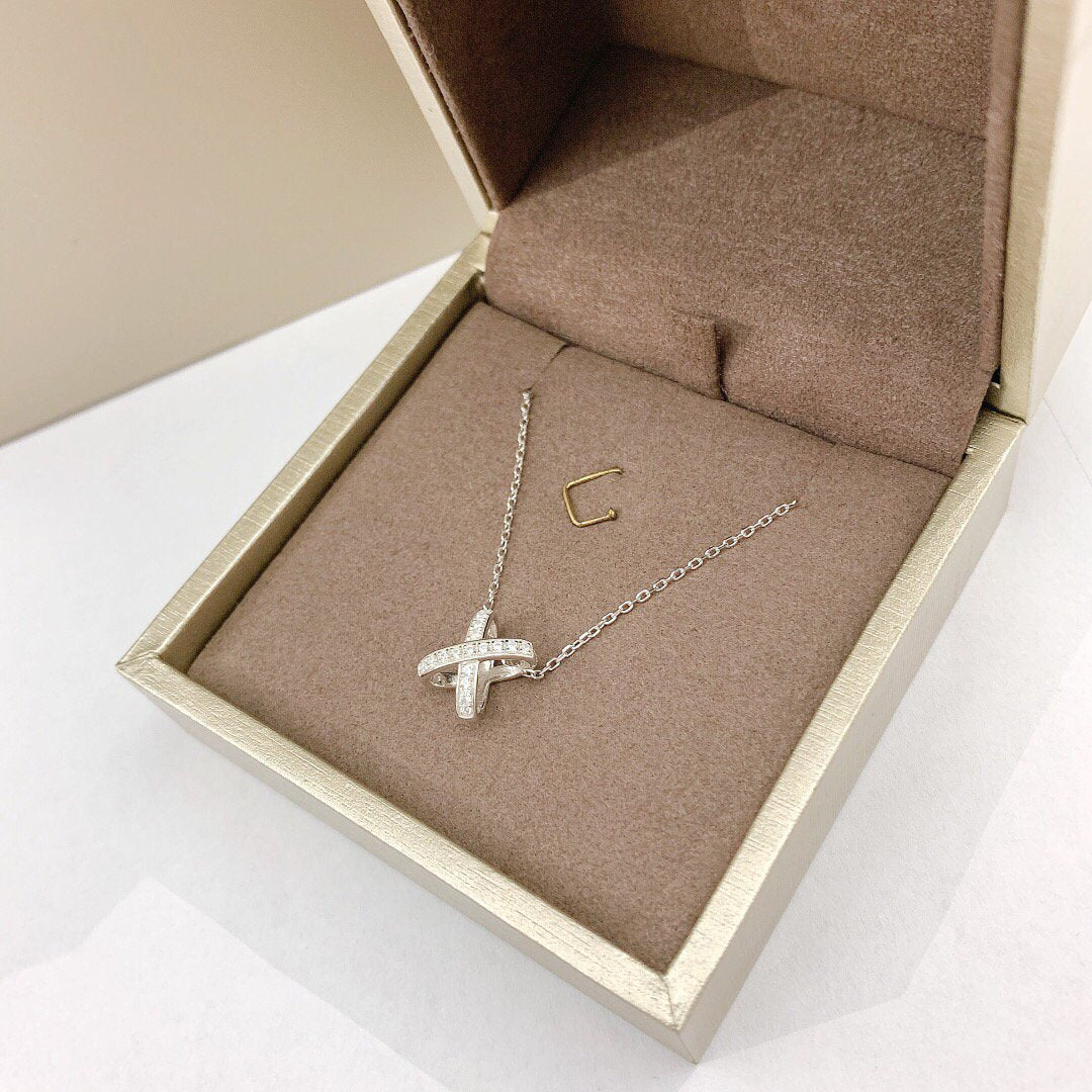 Chaumet Jeux de Cubic Zirconia Necklace