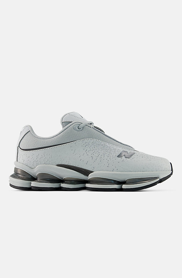 New Balance Men's ABZORB 2000S Shoes - Fresh Air/Aluminum Grey