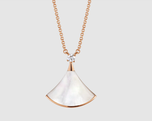 Bvlgari Dream Necklace White MOP Pink Gold 1 Cubic Zirconia